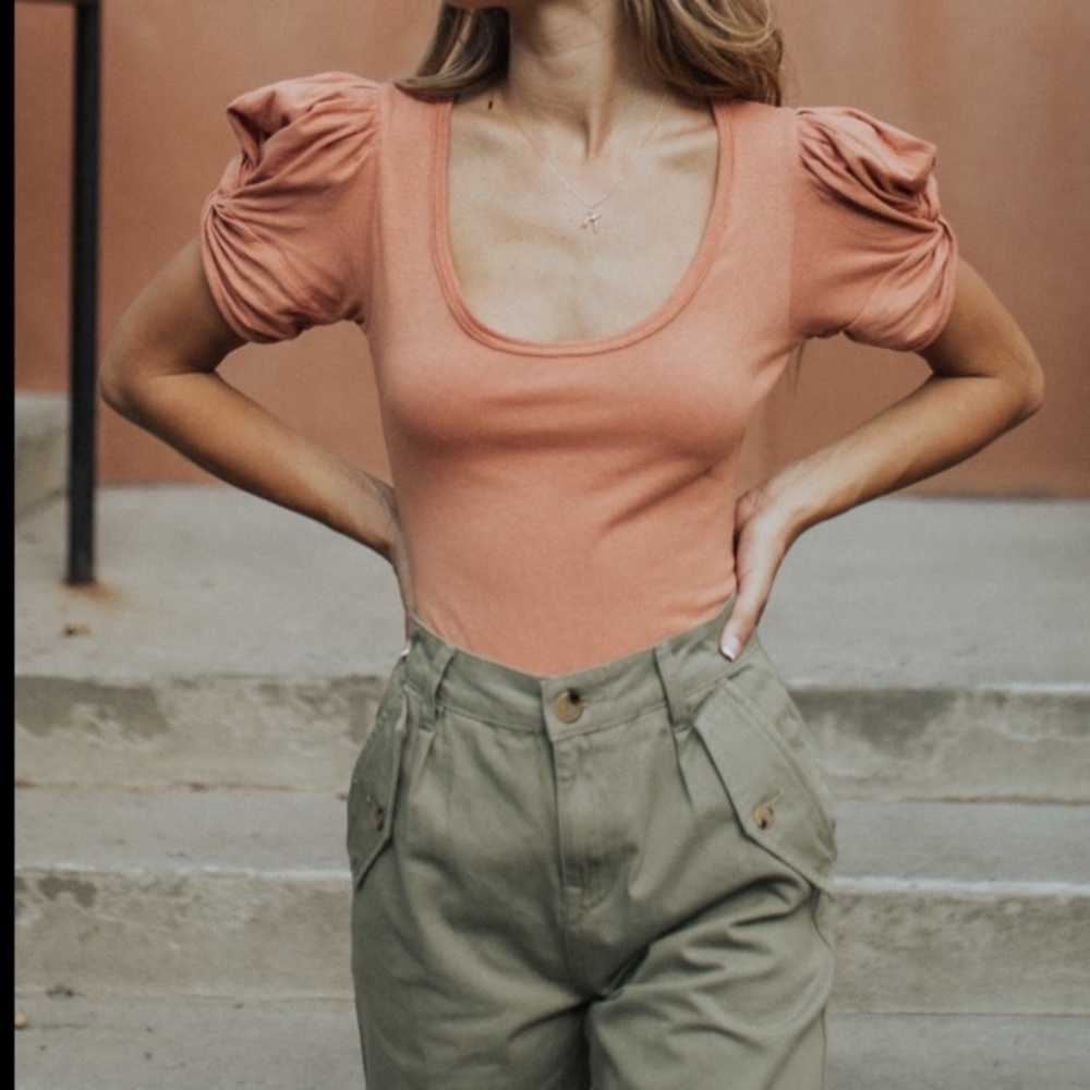 NWT-Free People Sweet Twist Puff Sleeve Bodysuit